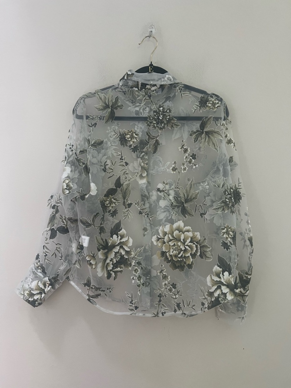 Zara White Sheer Floral Button-Front Blouse - Picture 11 of 13